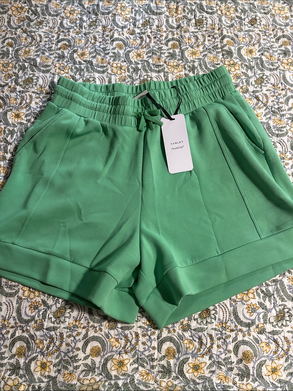 Varley DoubleSoft Shorts NWT